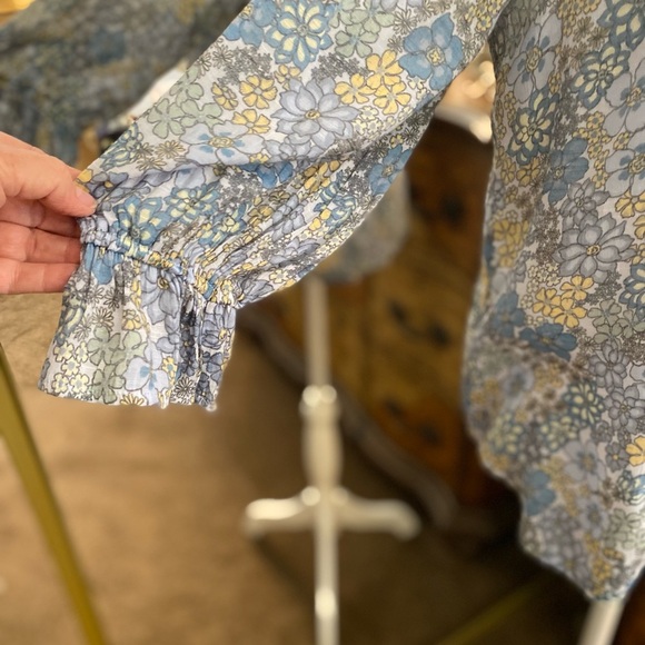 Floral Button-Down Blouse - Blue and Yellow - Picture 3 of 10